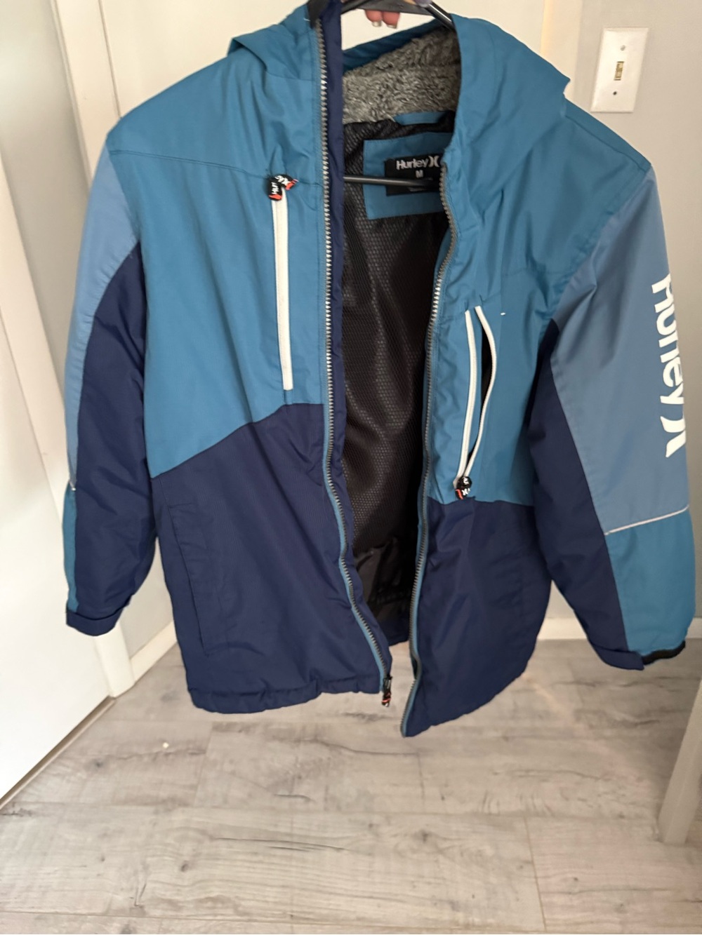 Hurley Two-Tone Blue Kids Ski Jacket with Hood